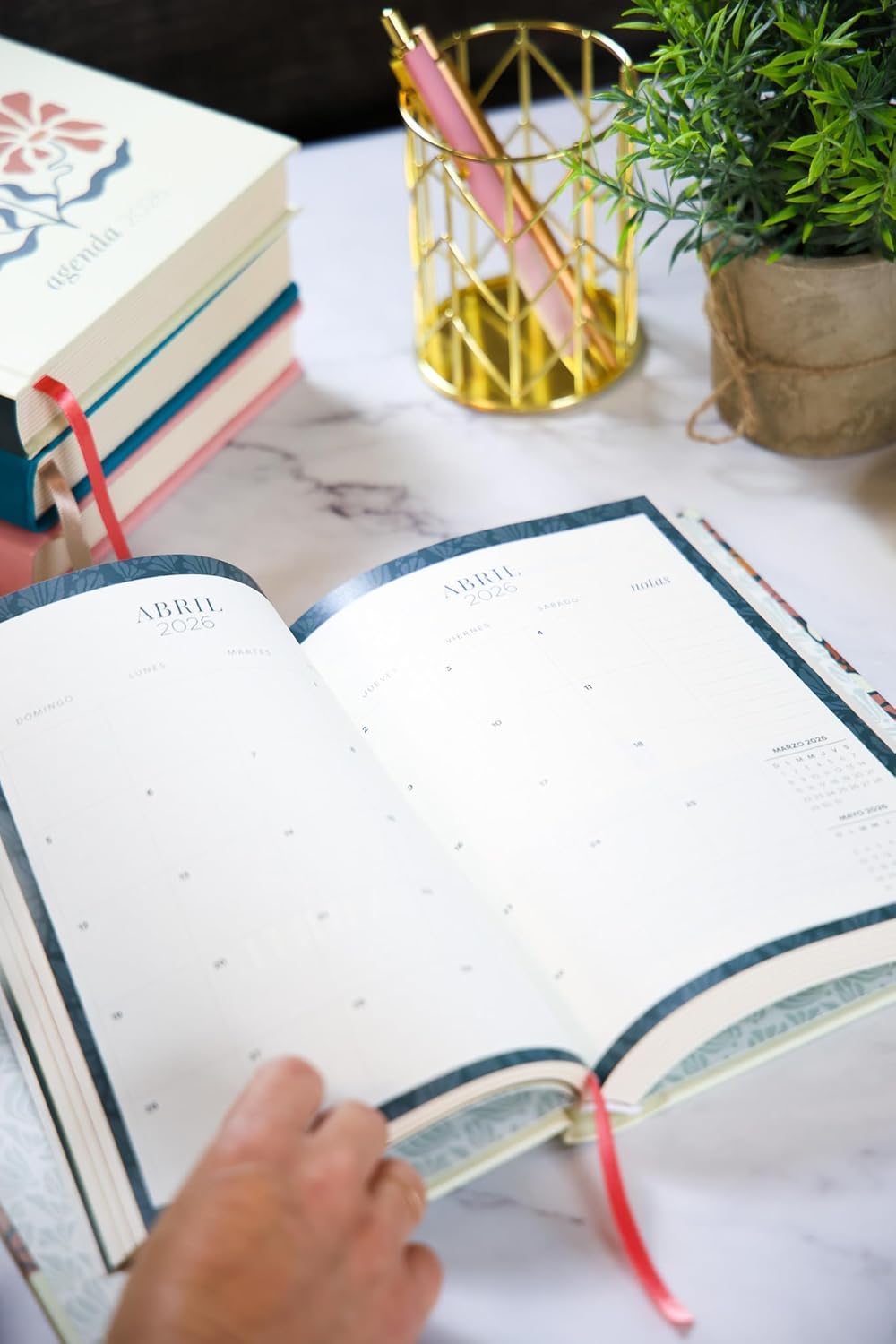 Agenda 2026 Mujeres - Flor