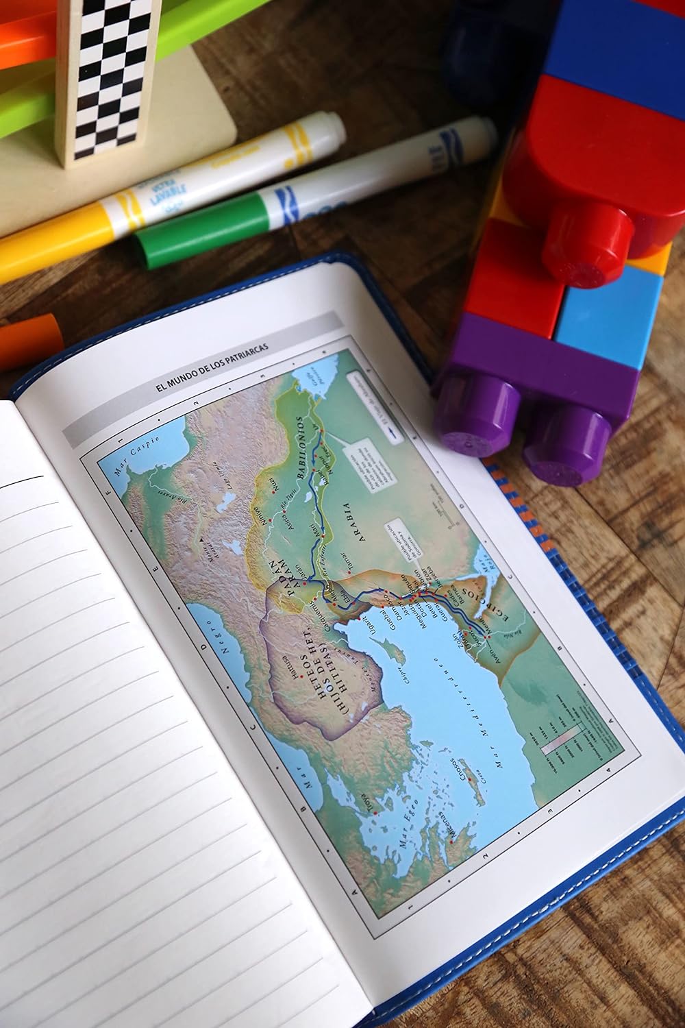 Biblia NVI 2022 para niños texto revisado leathersoft Azul