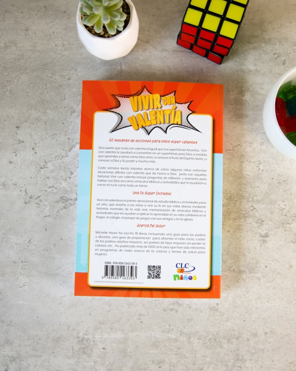 Vivir con valentía devocional de fe para niños de 6 a 12 años